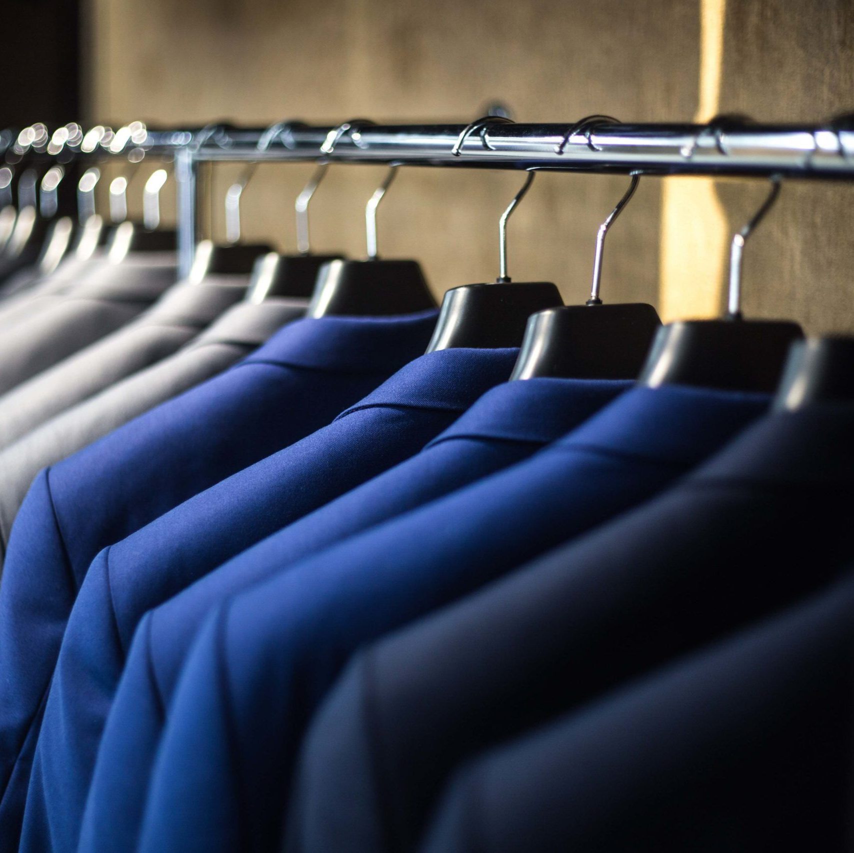 Lavado y planchado de batas y uniformes de trabajo